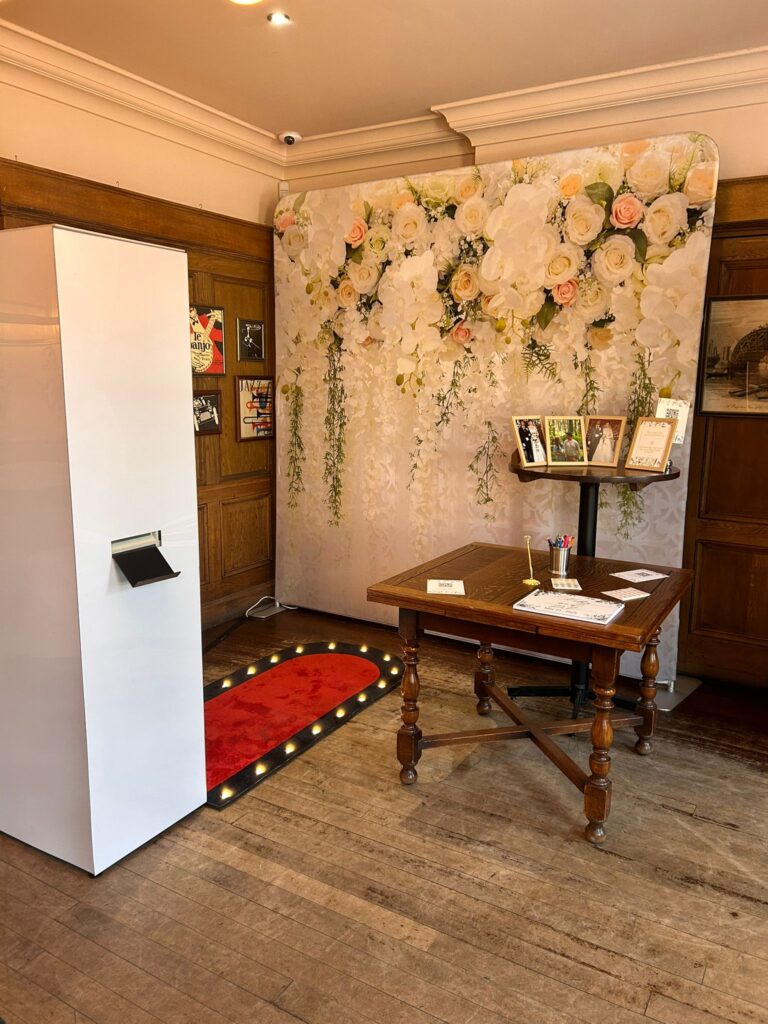 Mini Photo Booth - KT Entertainments